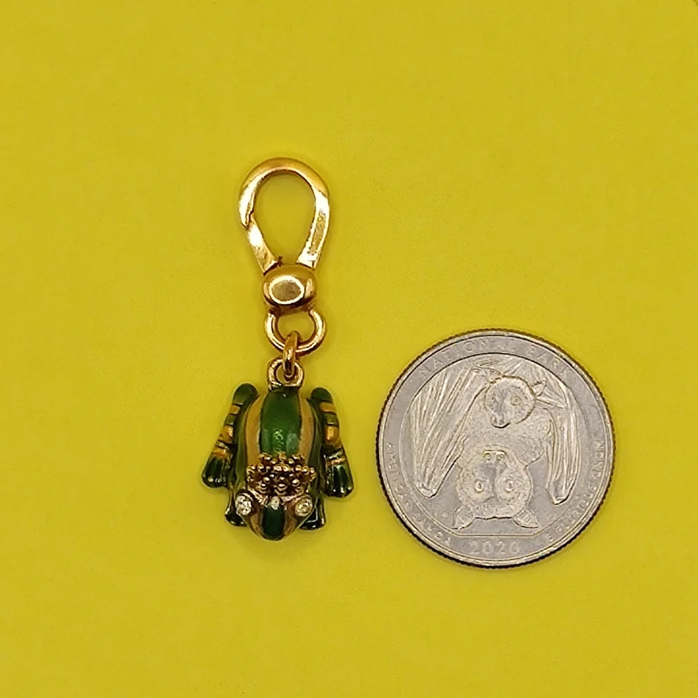 Juicy Couture Frog Royalty Charm 🐸👑 - Picture 6 of 14